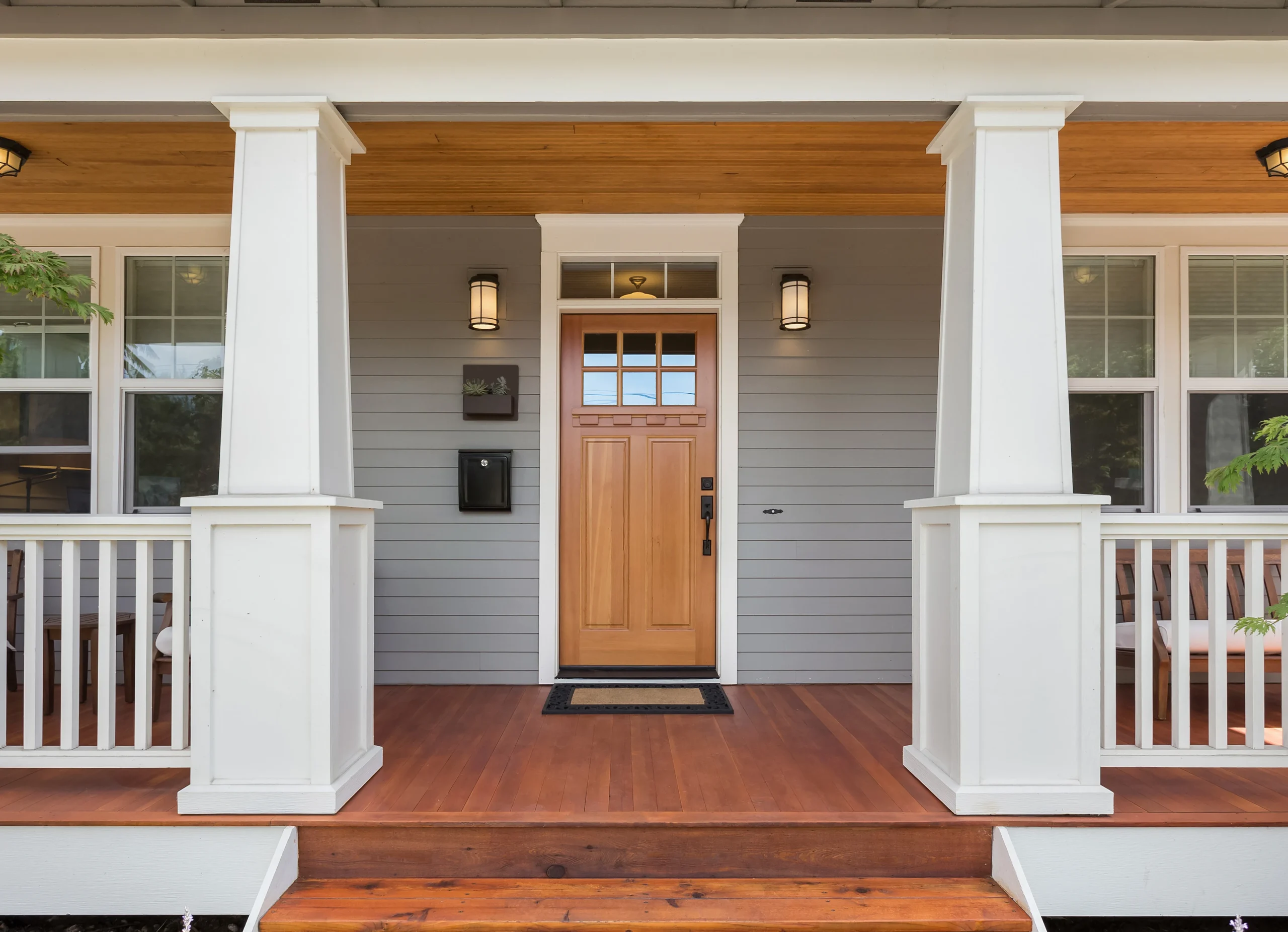 Door replacement Jacksonville